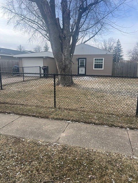 1st image of 2210 N Nevada Ave