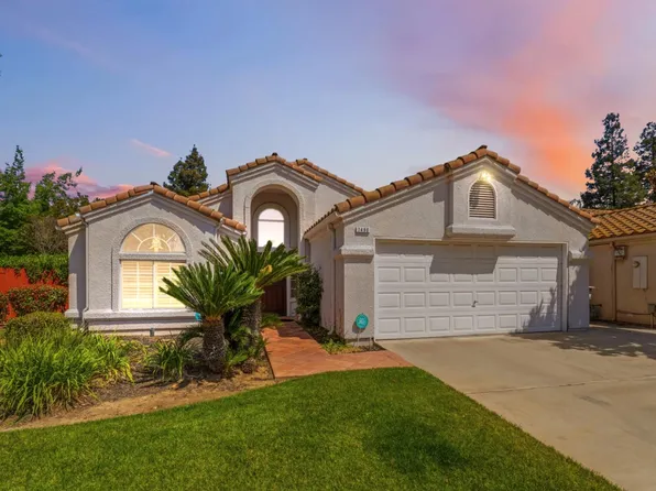 7490 N Hayston Ave, Fresno, CA 93720