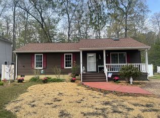 205 12th St, Colonial Beach, VA 22443