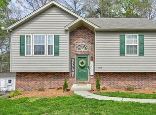 2715 Camillia Cv, High Point, NC 27265
