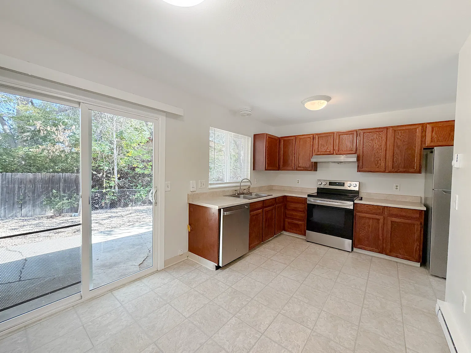 2150 Bowen Street - 1 — Photo 3