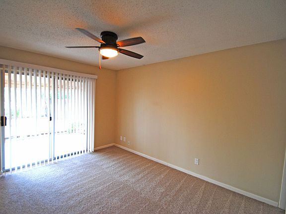 4th image of 1738 W Mountain View Dr