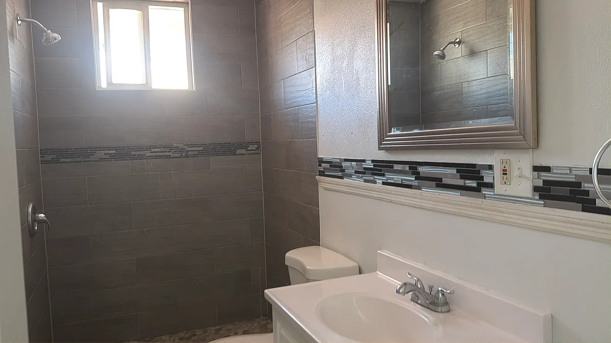 Building Photo - 5086 Martin St #F