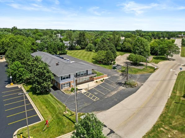 898 S Rand Rd #21, Lake Zurich, IL 60047