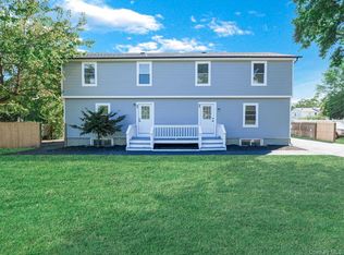 46 Adams Rd, Central Islip, NY 11722