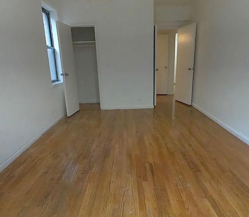 2nd image of 2180 Barnes Ave #5C
