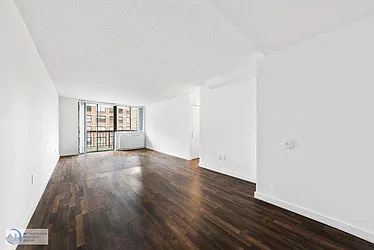 Rented by Metropolitan Property Group