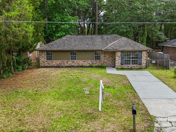 127 Greenbriar Ct, Savannah, GA 31419