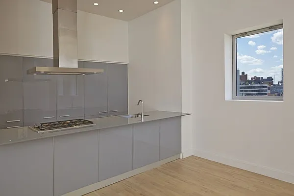 Rented by Brown Harris Stevens | media 5