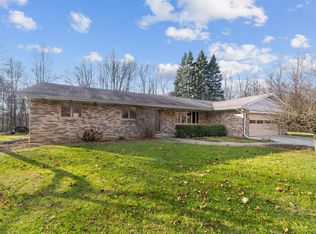 24225 New Rd, South Bend, IN 46614