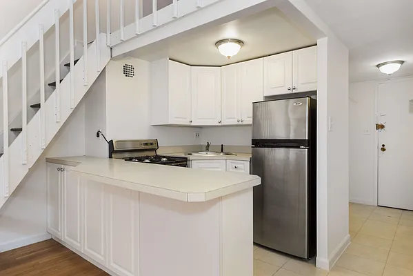 Rented by Bold New York | media 9