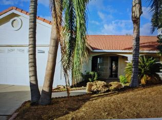 8811 Buckeye Dr, Fontana, CA 92335