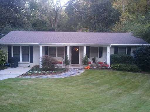 2nd image of 1747 Wayland Cir