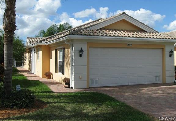 2nd image of 28910 Vermillion Ln