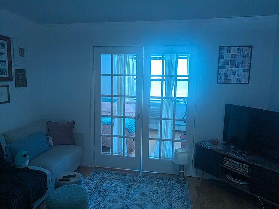 3rd image of 400 E 14th St APT 5E