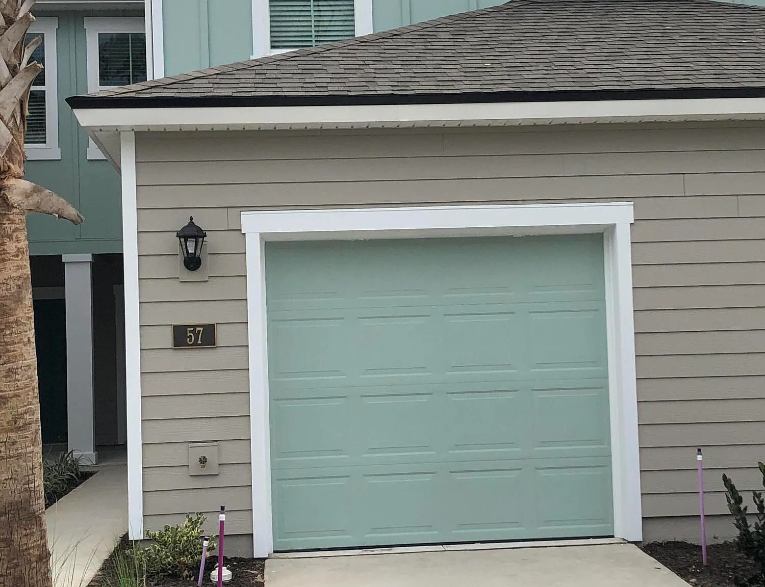 3 bed, 2.5 bath, 1502 sqft, $1,995 — Photo 2