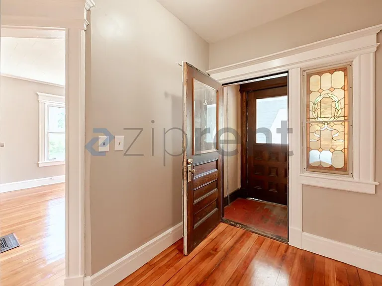 30 Forest Park Ave #1 — Photo 27
