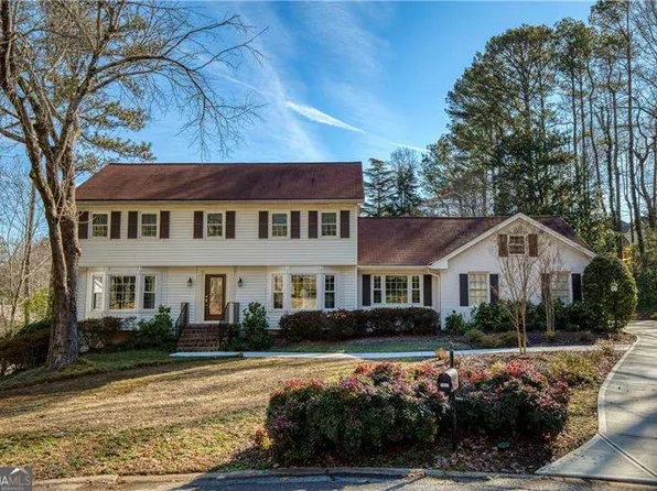 5443 Dunwoody Knoll Ct, Atlanta, GA 30338