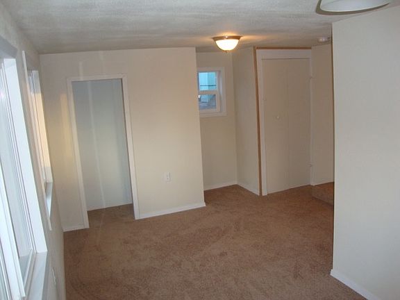 4th image of 1003 N Tower Ave APT 105