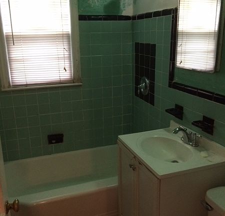 5th image of 119 Hawthorne St