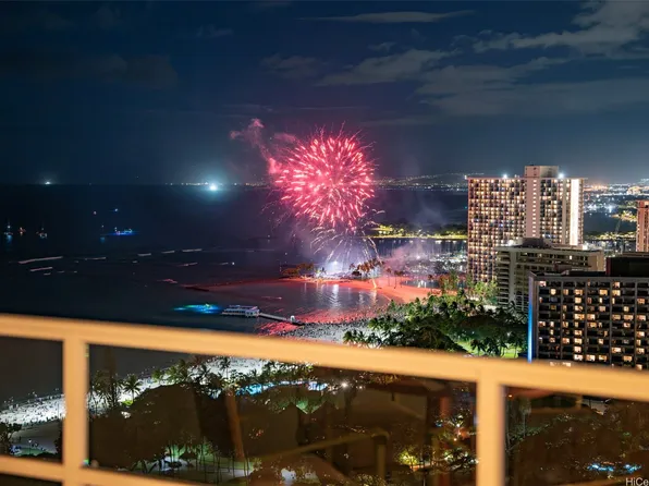 223 Saratoga Rd #3103, Honolulu, HI 96815