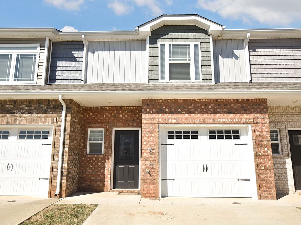 1st image of 304 Fallow Cir