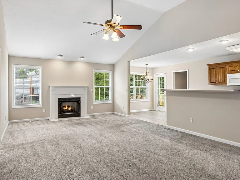 3106 Jeffrey Ct — Photo 9