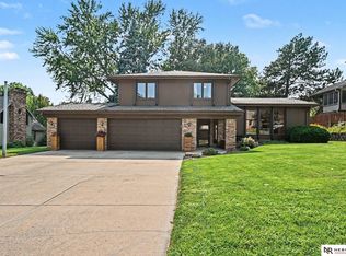 1012 N 128th St, Omaha, NE 68154