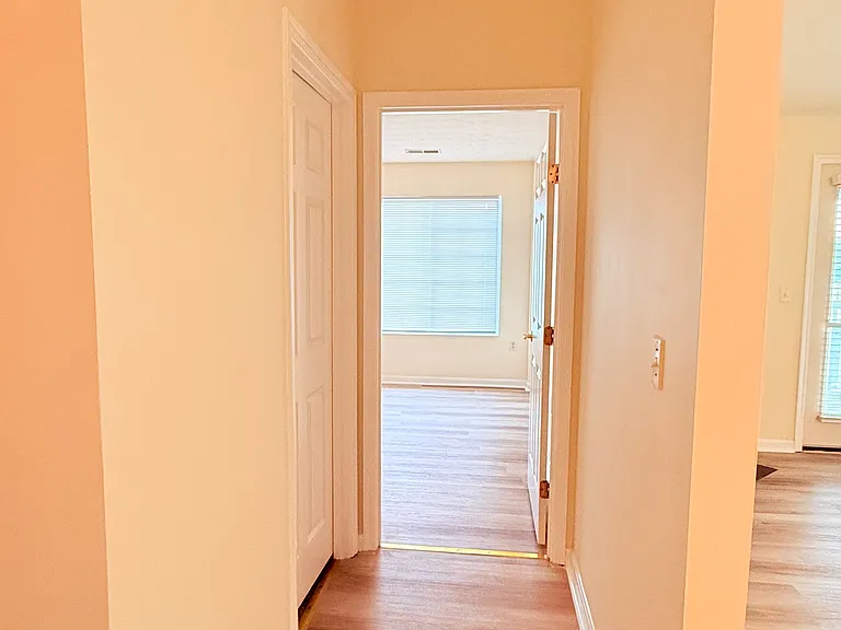 3044 Westminster Dr #309 — Photo 9