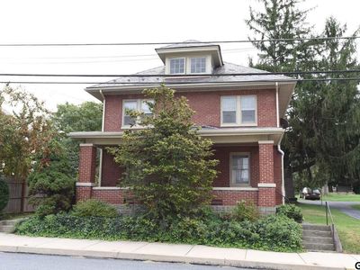 326 E High St, Elizabethtown, PA, 17022