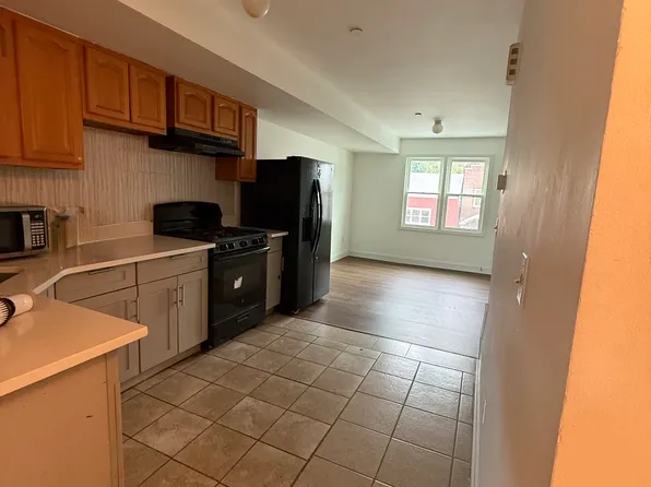 279 York Ave, Staten Island, NY 10301