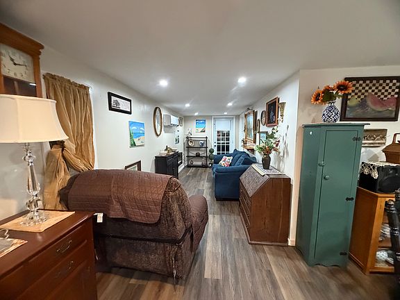 5th image of 5 Linwood St #2