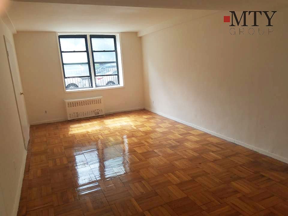 1st image of 14445 41st Ave APT 5D