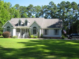 330 River Estates Pl, Mathews, VA 23109