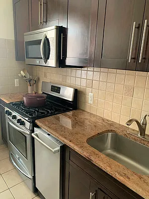 Rented by Owner | media 9