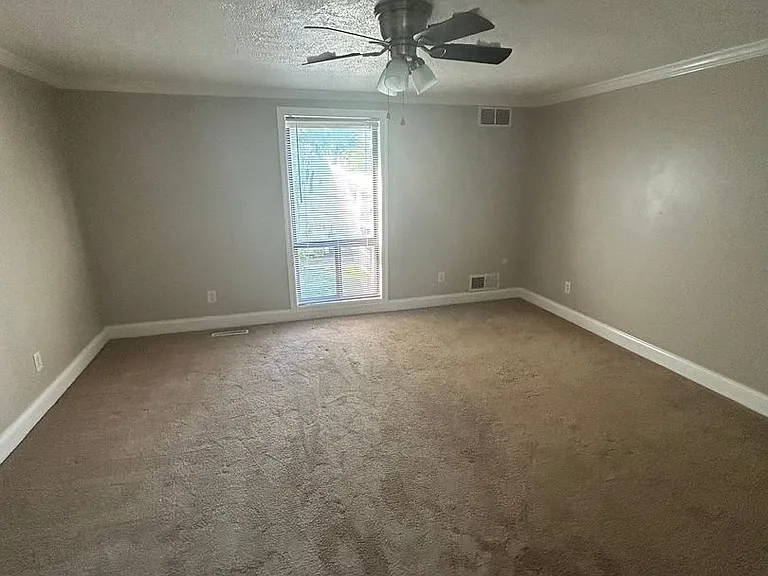 1670 Brodhead Rd #9 — Photo 41