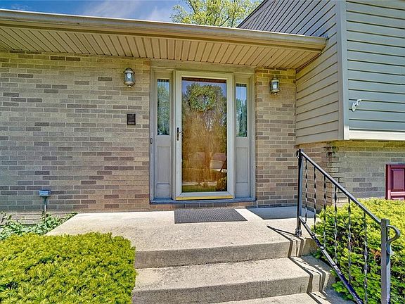 4th image of 3619 Bethany Ct