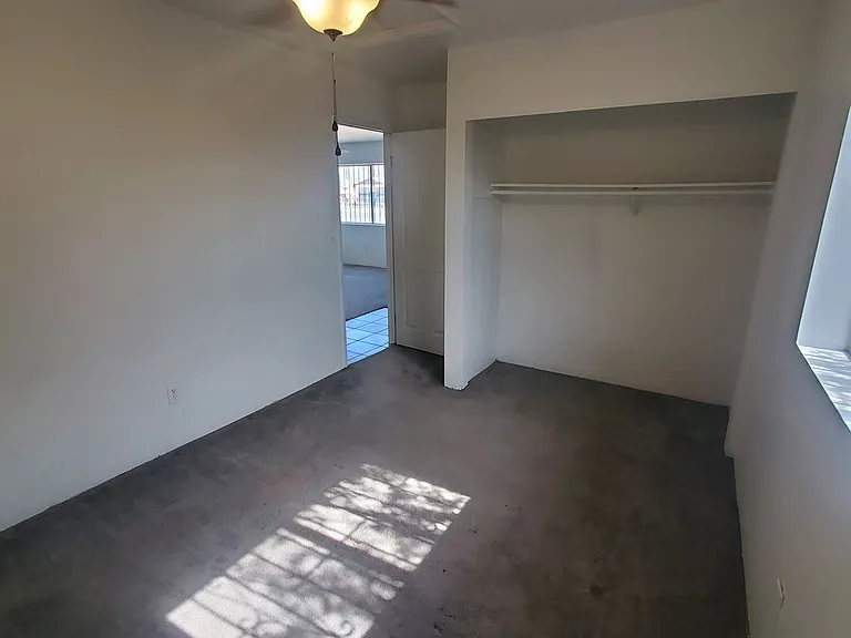 1416 E H St — Photo 10