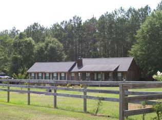 206 Plantation Dr, Moultrie, GA 31768