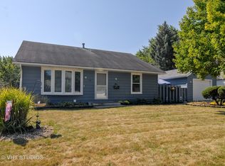 26 Somerset Rd, Montgomery, IL 60538