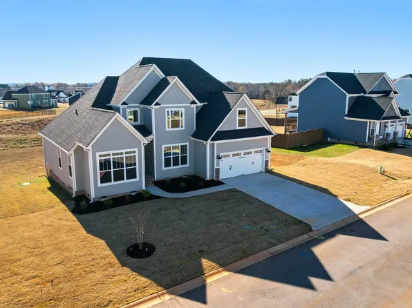 830 Grantwood Cir, Greer, SC 29651
