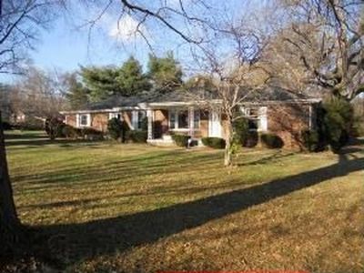 616 Farrell Pkwy, Nashville, TN, 37220