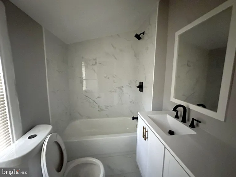 6041 Hazel Ave #1 — Photo 3