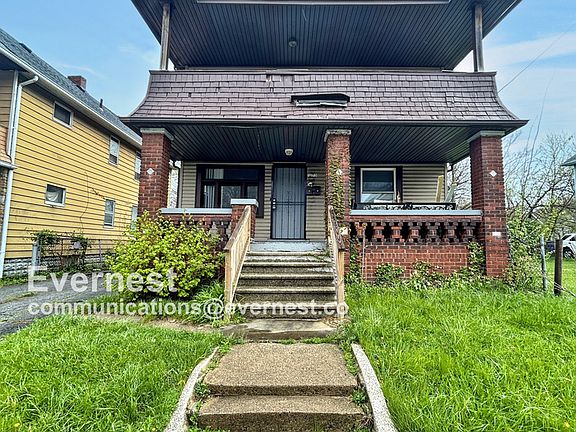 3rd image of 12013 Parkhill Ave #U