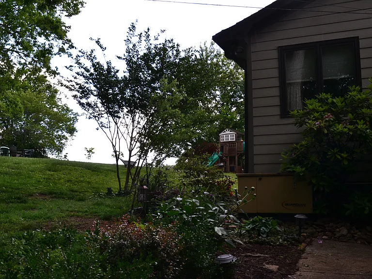4701 Westover Ter — Photo 30