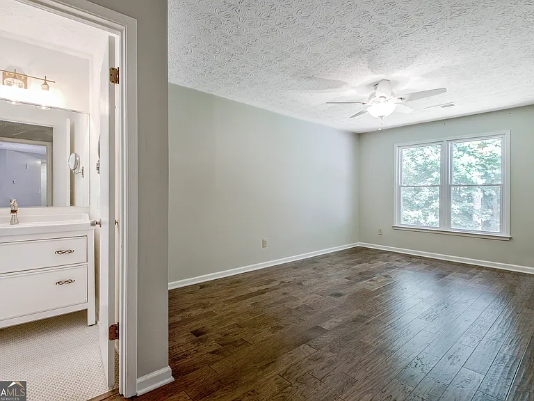 413 Deergrass Trl — Photo 18