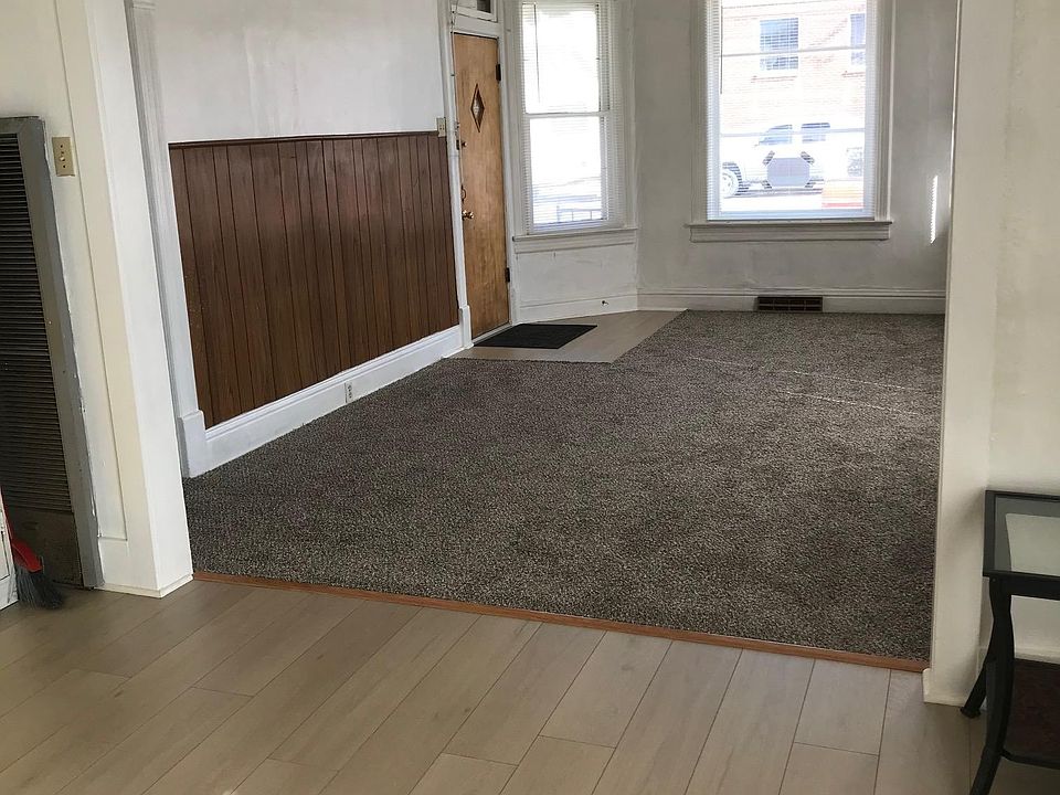 1st image of 211 Sherman St #1
