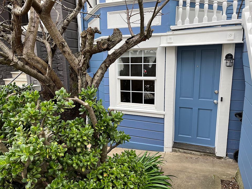 1st image of 115 Chenery St #1/2