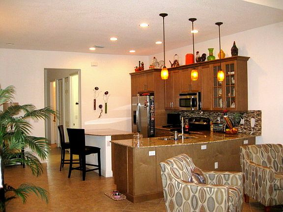 2nd image of 7769 Serra Way