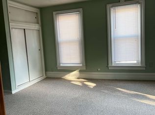 324 N Wisconsin St #B, Burlington, WI 53105